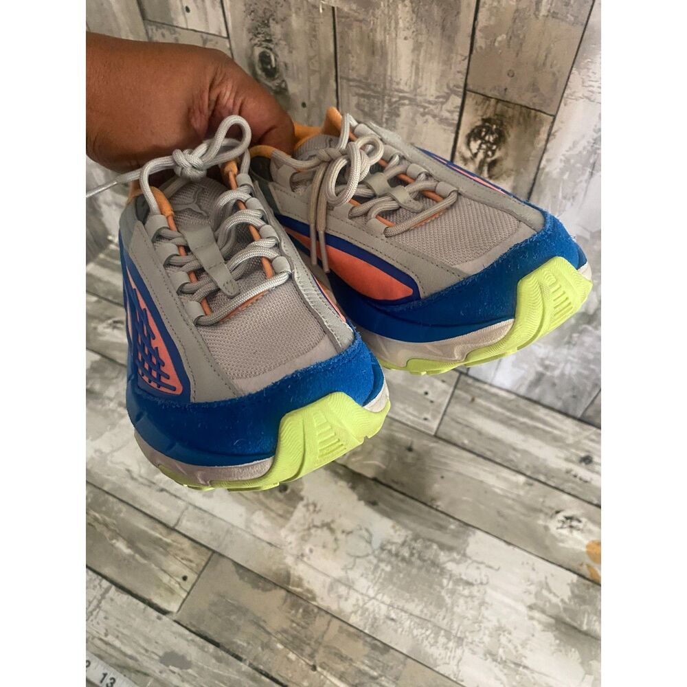 Puma boys athletic sneakers 5.5